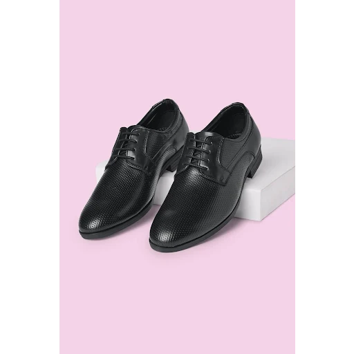 Byford Black Solid Formal Men Formal Shoes